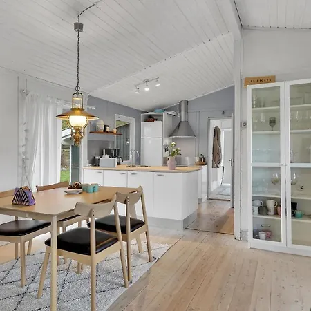 Ferienhaus Cozy In With Wifi
